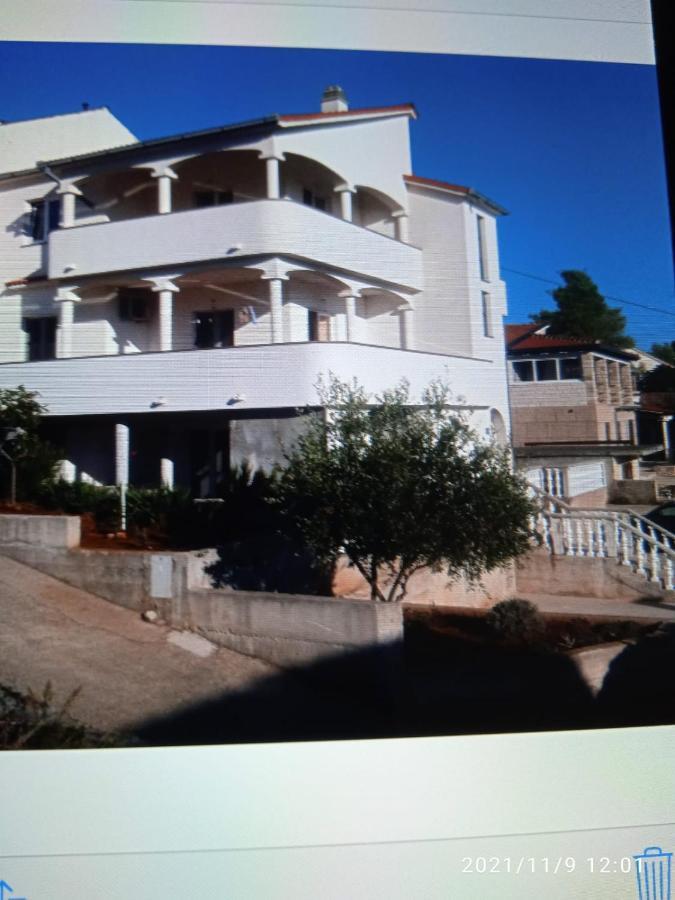 Apartment Ana สโตมอร์สกา ภายนอก รูปภาพ