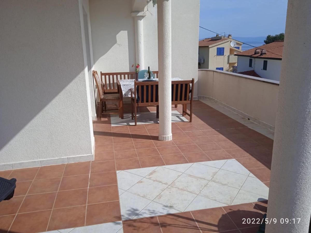 Apartment Ana สโตมอร์สกา ภายนอก รูปภาพ