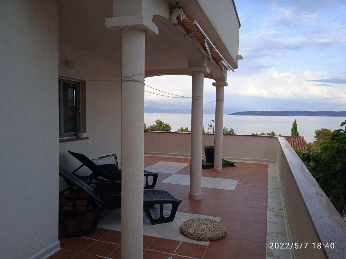 Apartment Ana สโตมอร์สกา ภายนอก รูปภาพ